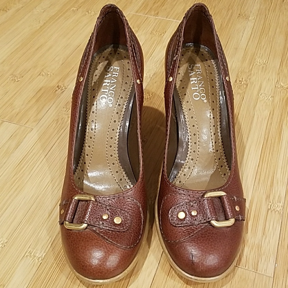 Franco Sarto Pebbled Leather Pump
